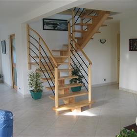 Classique - Excellence - Fabrication d'escaliers dans le Morbihan en Bretagne QUIMPER - BREST 