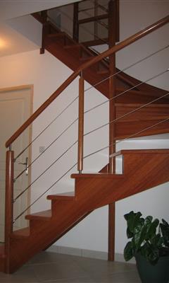 Classique - Excellence - Fabrication d'escaliers dans le Morbihan en Bretagne QUIMPER - BREST