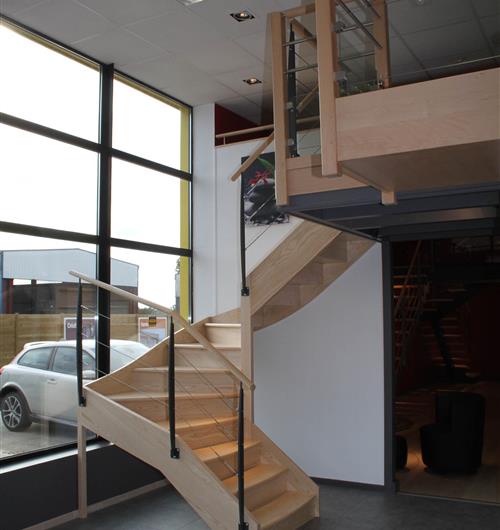 Fabrication d'escaliers dans le Morbihan en Bretagne - QUIMPER - BREST 