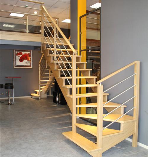 Fabrication d'escaliers dans le Morbihan en Bretagne - QUIMPER - BREST 