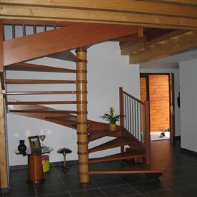 Tradition - Métal - Fabrication d'escaliers dans le Morbihan en Bretagne - QUIMPER - BREST 