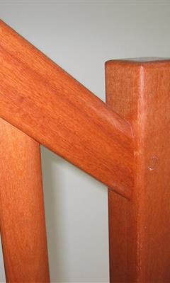 Tradition - Oval - Fabrication d'escaliers dans le Morbihan en Bretagne - QUIMPER - BREST